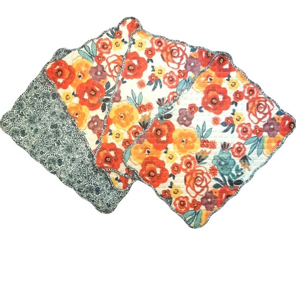 The Pioneer Woman Dining 4 Pioneer Woman Blue Quilted Fabric